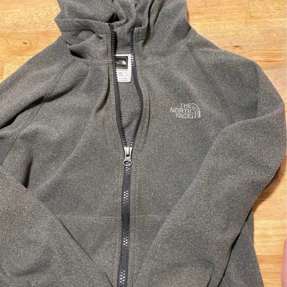 Boys North Face hoodie